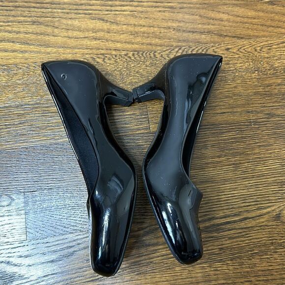 Angel Flex Black Patent Leather Heels - Size 7.5 - Picture 6 of 9